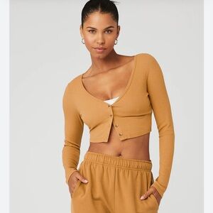 ALO Yoga Ribbed Cropped Whisper Cardi In Toffee